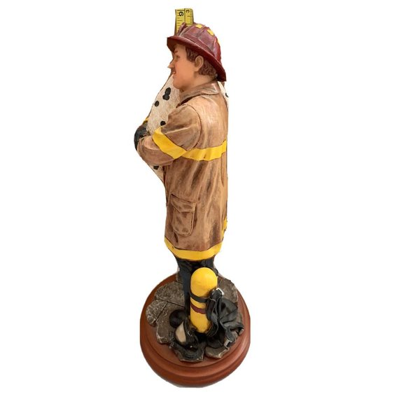Red Hats of Courage "Thank You Boy" VANMARK Fireman and Dalmatian Figurine Ed.1 - Picture 3 of 6